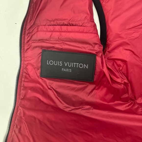 Louis Vuitton Monogram Puffer Vest IT50 L - Picture 6 of 10